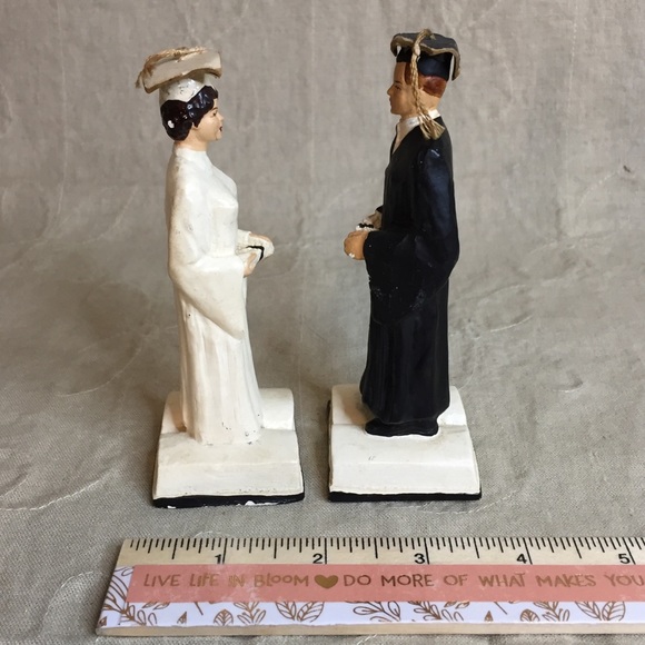Vintage Chalkware Graduation Figures Dated 1958 - Picture 5 of 15